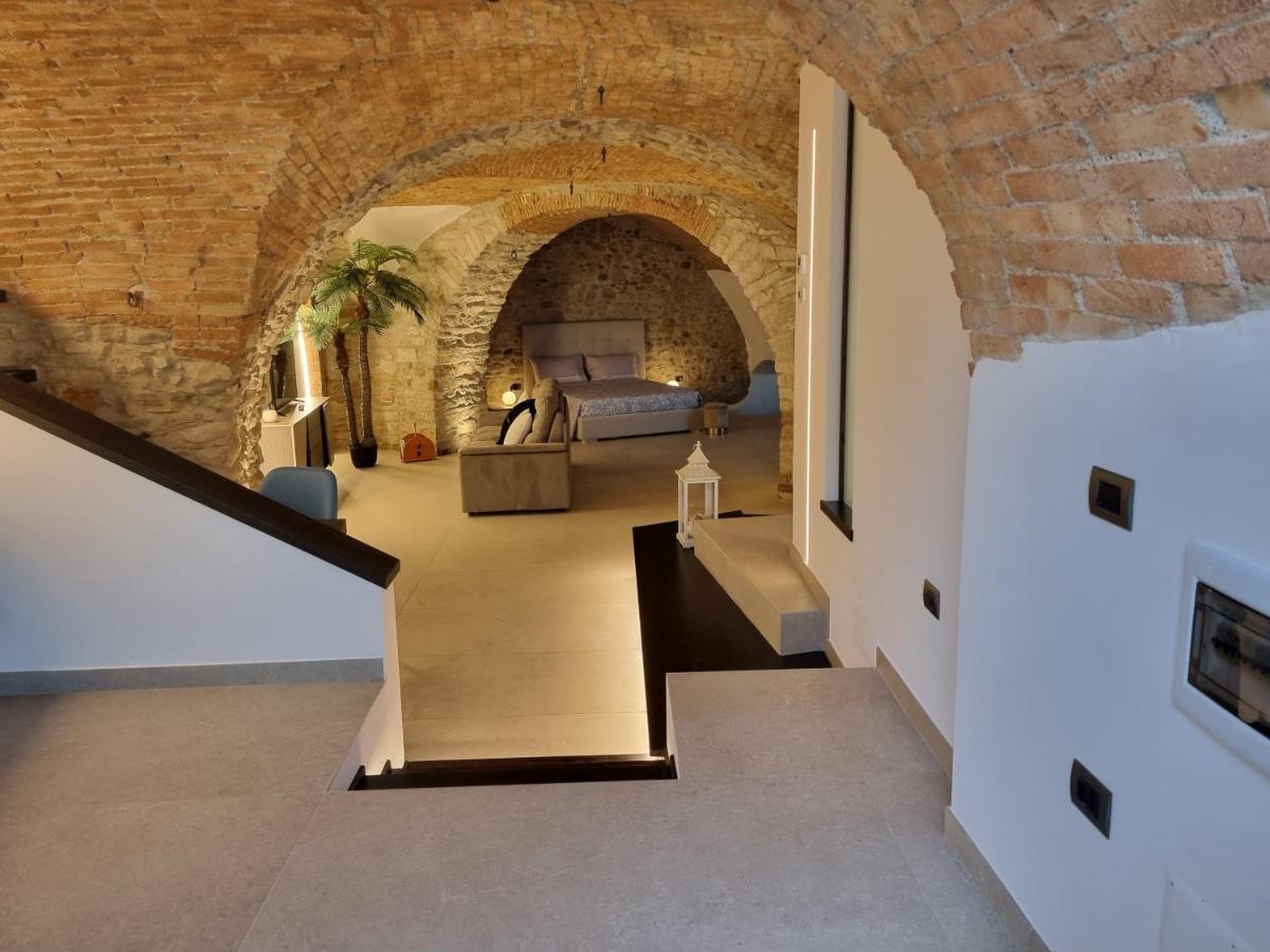 Suite D'Avalos Venosa Exterior photo