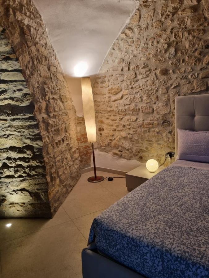 Suite D'Avalos Venosa Exterior photo